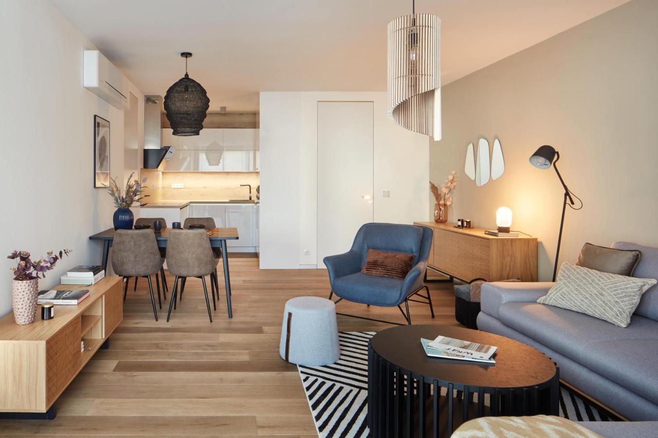 Prague Days - Stylish Apartments With Terrace - Parking - Quiet Area Extérieur photo