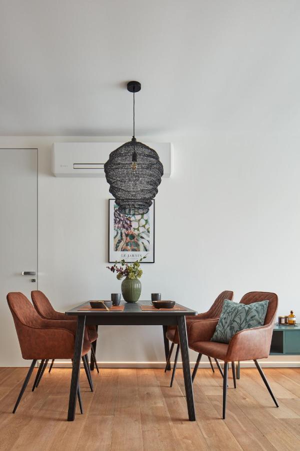 Prague Days - Stylish Apartments With Terrace - Parking - Quiet Area Extérieur photo