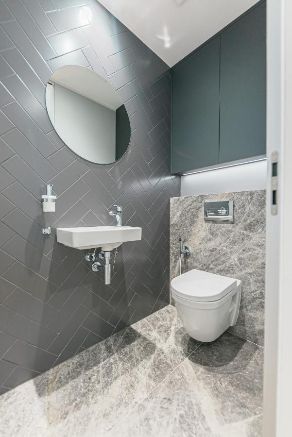 Prague Days - Stylish Apartments With Terrace - Parking - Quiet Area Extérieur photo